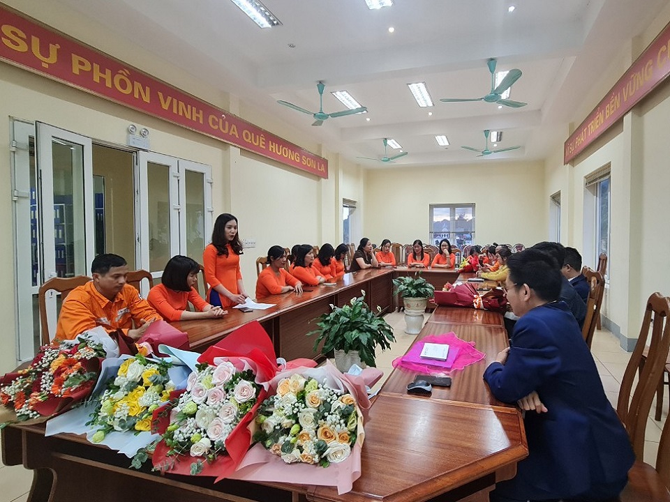 Điện lực Mộc Châu: Tổ chức tọa đàm kỷ niệm Ngày phụ nữ Việt Nam 20/10
